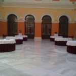 Sillas y mesas vestidas 2