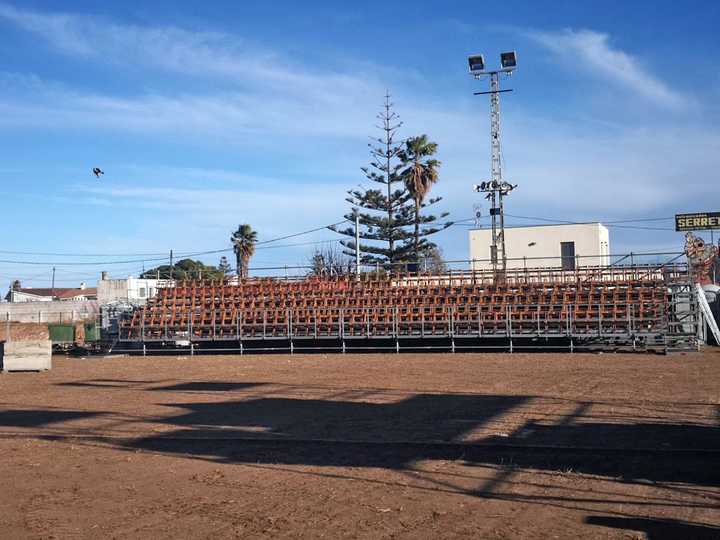 Alquiler de Gradas y Montaje en Carnaval Vinaroz 2018